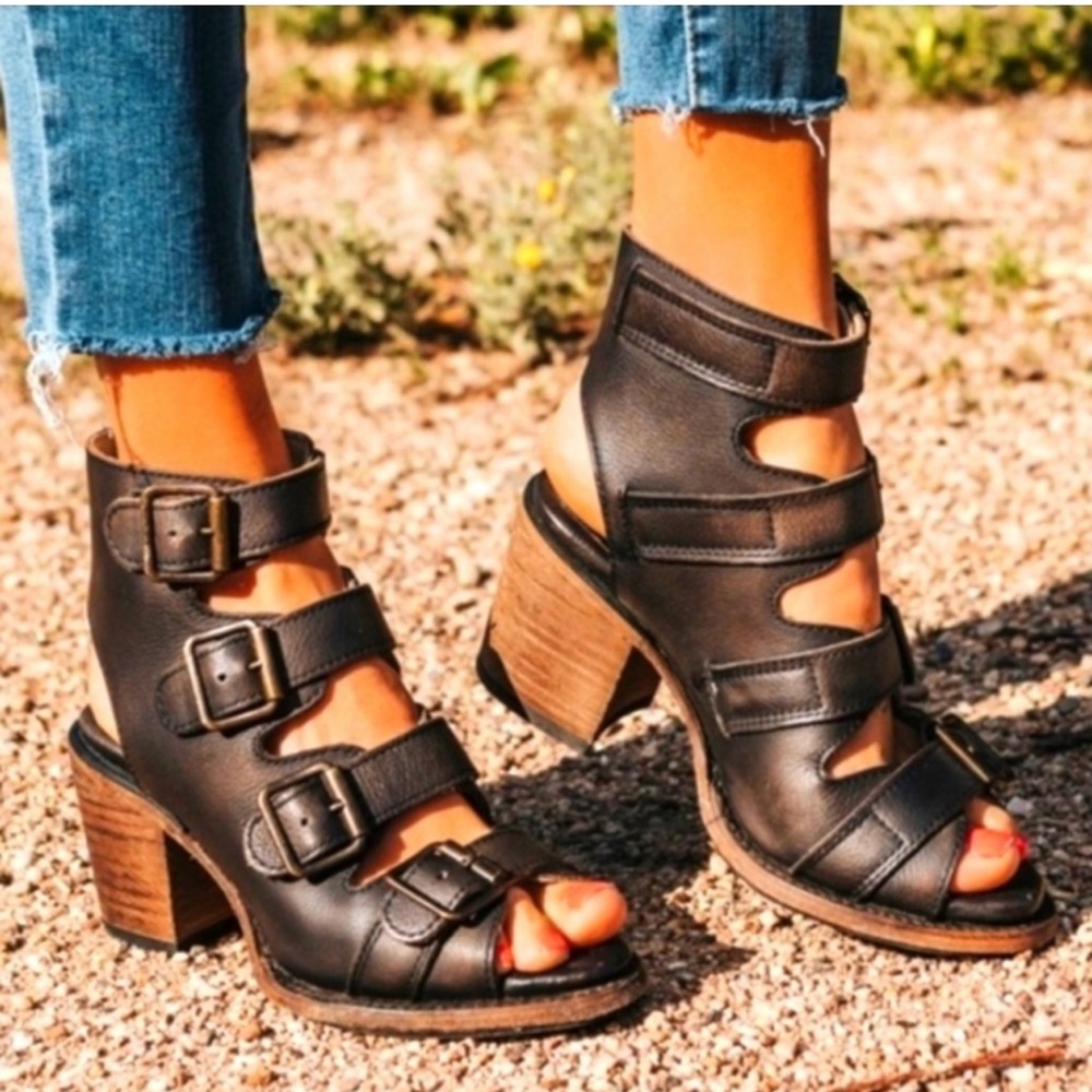 Freebird Quail Sandal